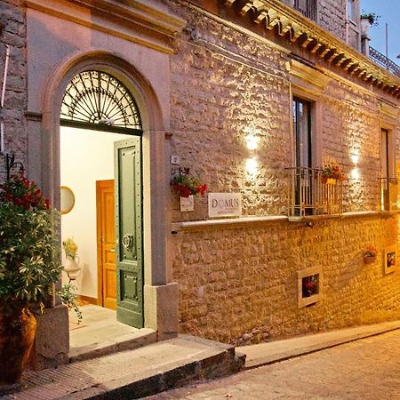 Domus Aurea Bed and Breakfast Montalbano Elicona Eksteriør billede