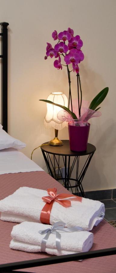 Domus Aurea Bed and Breakfast Montalbano Elicona Eksteriør billede