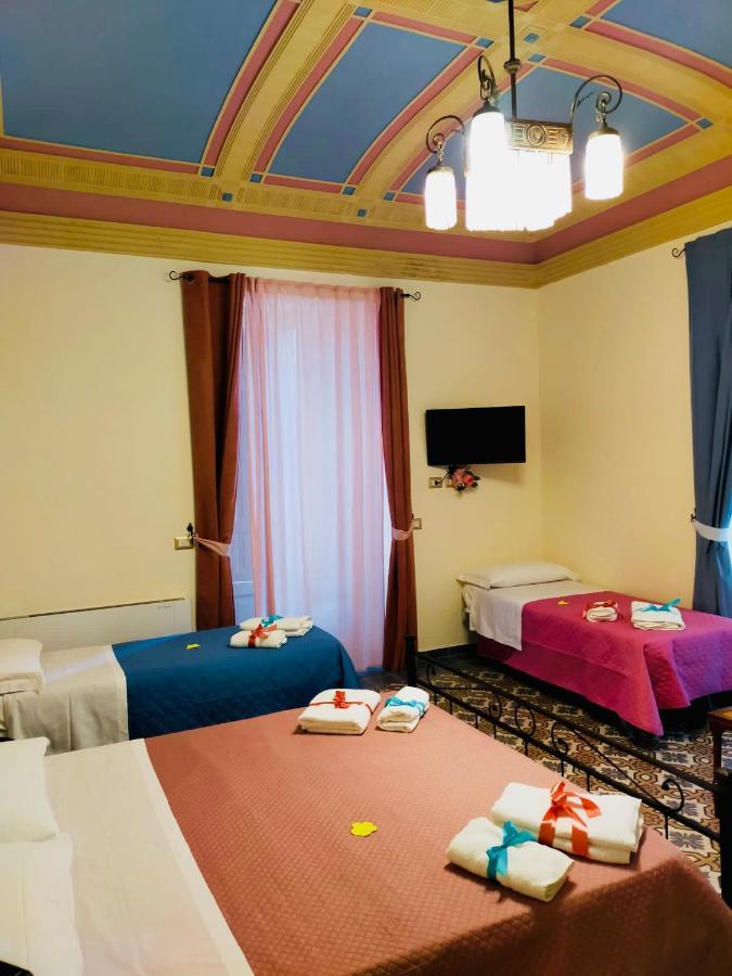 Domus Aurea Bed and Breakfast Montalbano Elicona Eksteriør billede